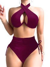 Cargar imagen en el visor de la galería, Conjunto de bikini de unicolor para mujeres con cuello halter cruzado con braguitas sexys y soporte de acero, perfecto para vacacionar