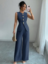 Cargar imagen en el visor de la galería, Conjunto casual elegante con botones