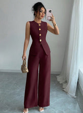 Cargar imagen en el visor de la galería, Conjunto casual elegante con botones