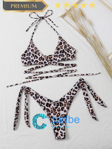 👙Bikini con cord&oacute;n lateral halter cruzado de leopardo    Caribe Beachwear