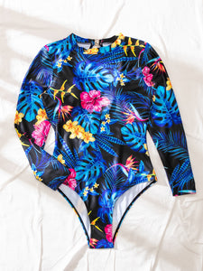 Ba&ntilde;ador una pieza tropical    Caribe Beachwear