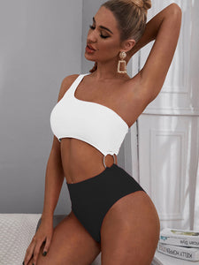 Ba&ntilde;ador una pieza con aro de dos  colores  XL / Blanco y Negro  Caribe Beachwear