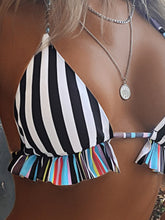 Cargar imagen en el visor de la galería, 👙Bikini con cord&oacute;n lateral tri&aacute;ngulo fruncido de rayas    Caribe Beachwear