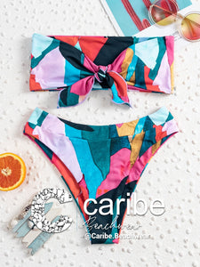 👙Bikini bandeau con nudo delantero    Caribe Beachwear